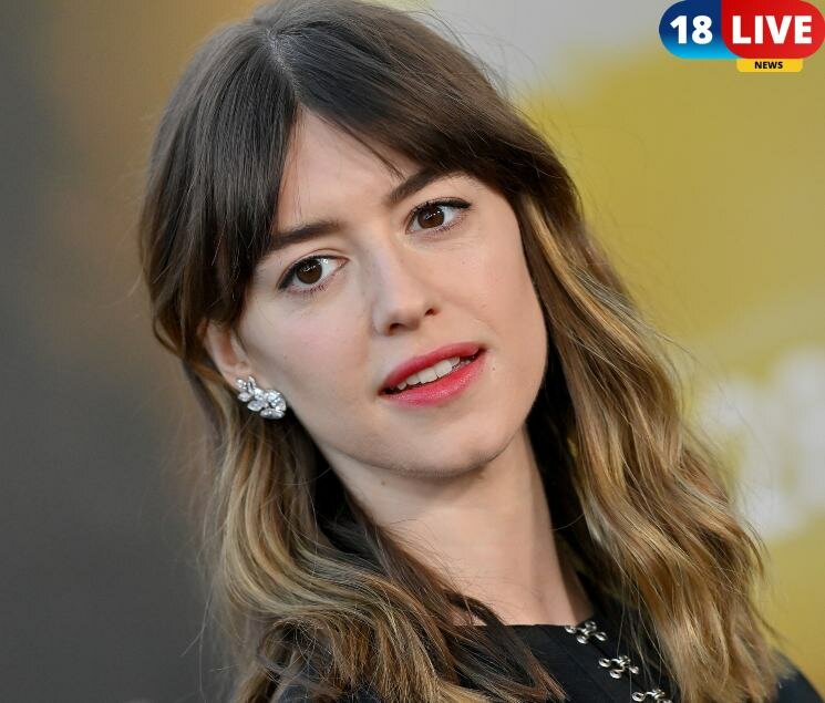 Daisy Edgar-Jones Wiki